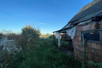 Casă cu 2 camere cu Teren 2751 Mp în Lucăcești - 9