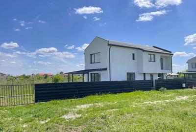 Casă cu 5 camere cu Teren 400 Mp în Central - 8