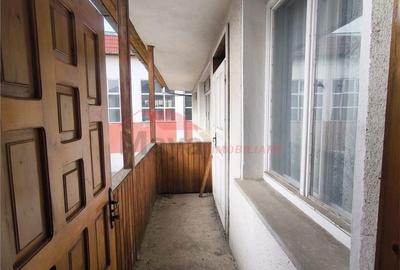 Casă cu 4 camere în Ștefan cel Mare