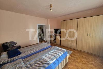 Apartament cu 4 camere decomandat, mobilat în Terezian - 11
