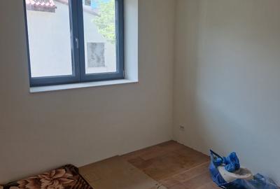 Casă cu 4 camere cu Teren 200 Mp în Parcul Circului - 8