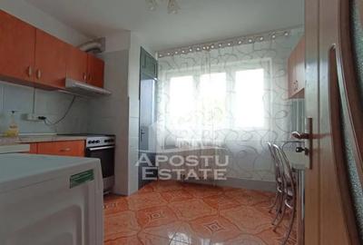 Garsonieră decomandată, mobilată în Soarelui - 3