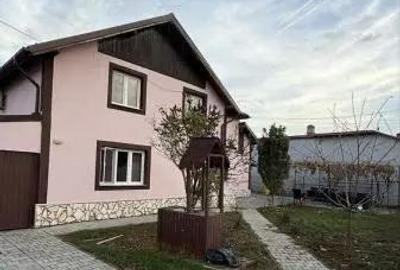 Casă cu 5 camere cu Canalizare în Rahova - 2