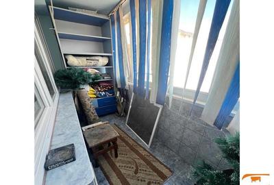 3 camere decomandat etaj 4 10 Dambovita centrala proprie - 2