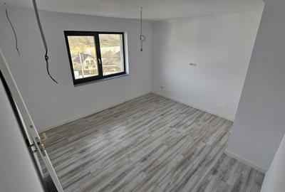 Casă individuală cu 4 camere cu Canalizare în Popas Păcurari - 10