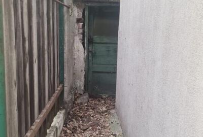 ULTRACENTRAL - teren aprox.938 mp cu casa batraneasca la 280 ULTRACENTRAL - teren aprox.938 mp cu casa batraneasca la 280 - 3