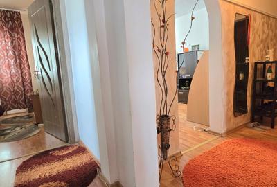 Apartament cu 3 camere decomandat în Micro 11 - 9