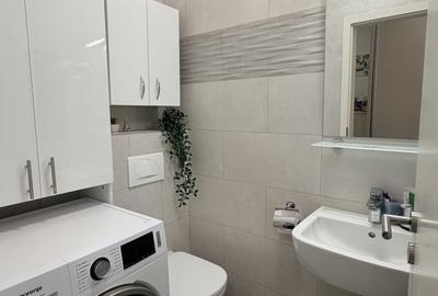 Apartament cu 2 camere decomandat în Tractorul - 11