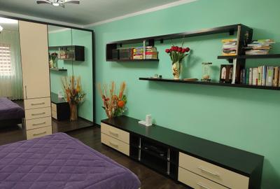 Apartament cu 3 camere decomandat, mobilat în Lăpuș Argeș - 4