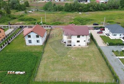OFERTA!!Vila deosebita de vanzare in Sasar cu teren 1200 mp! - 10
