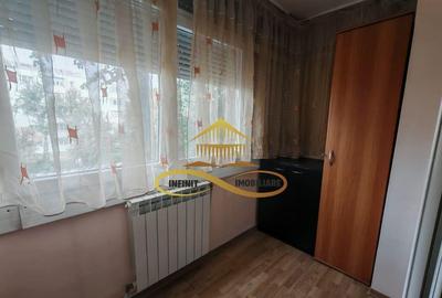 **De inchiriat apartament 2 camere Strada Milcov** - 3