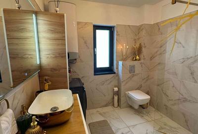 Casă cu 3 camere în Preajba
