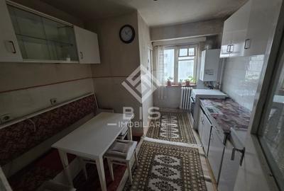 Apartament cu 2 camere decomandat în Sud