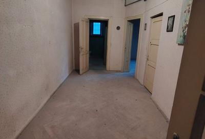 Casă individuală cu 12 camere cu Teren 160 Mp în Dorobanți - 10