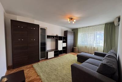 Apartament cu 2 camere decomandat, mobilat în Torontalului