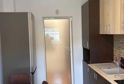 Apartament cu 3 camere decomandat, mobilat în Răcădău - 3