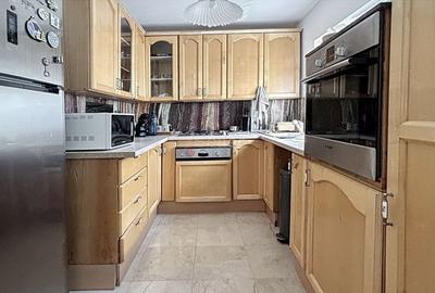 Zona Linistita Structura Generoasa - 27