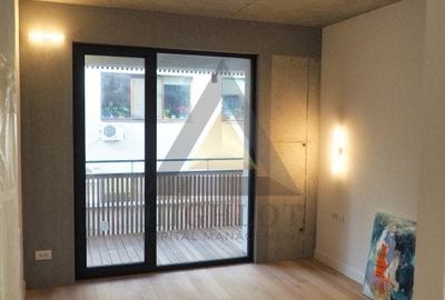 Apartament cu 4 camere decomandat în Dorobanți - 9