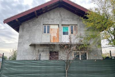 Casă cu 5 camere cu Teren 197 Mp în Popoveni - 4