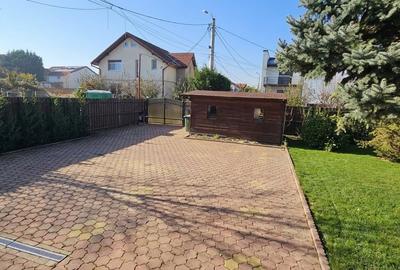 Casă individuală cu 5 camere cu Canalizare în Europa - 2