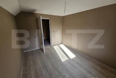 Casă cu 6 camere cu Teren 4159 Mp în Central - 2