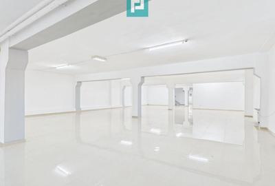 Spațiu comercial pe 2 niveluri - 6