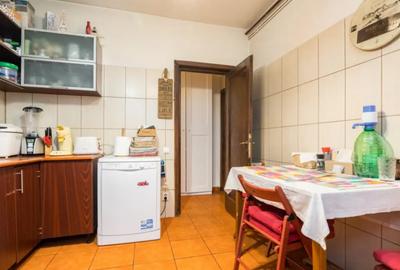 Apartament cu 3 camere semidecomandat în Romană - 3