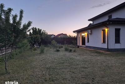 Casă cu 4 camere cu Teren 139 Mp în Central - 6