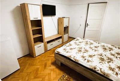 Apartament cu 2 camere semidecomandat, mobilat în Electroprecizia - 2