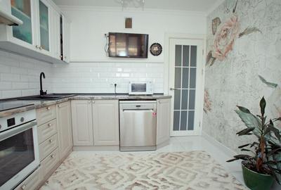 3 camere de vanzare in zona Blumana - 2