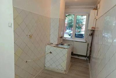 Dambu Pietros - Vanzare apartament 2 camere - Str. Petru Dobra - 4