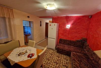 Apartament  cu 3 camere de vinzare 3 - 8