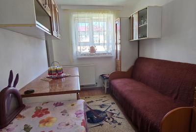 Micro 9 Târgoviște,  vanzare apartament 3camere/2balcoane - 16
