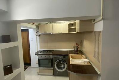 Apartament cu 2 camere nedecomandat în Central