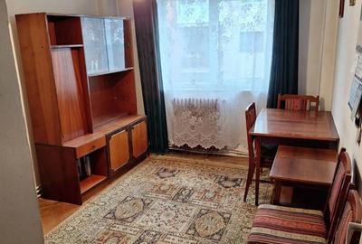 Apartament cu 4 camere decomandat în Central - 2