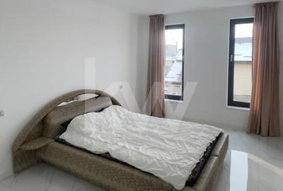 Casa moderna spatioasa, luminoasa si confortabila - 11