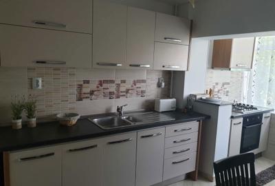 Apartament cu 3 camere decomandat în Obcini - 3