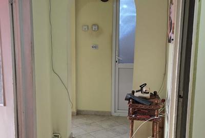 Apartament cu 3 camere decomandat în Central - 1