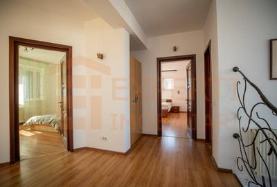 Casă individuală cu 6 camere cu Canalizare în Exterior Sud - 11