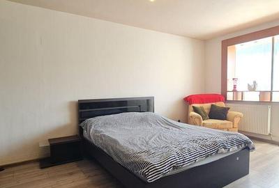 Apartament 4 camere decomandat mobilat utilat