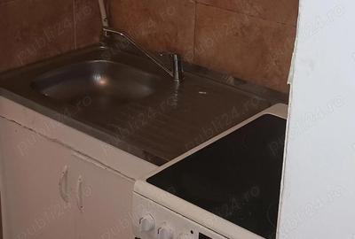 Garsonieră semidecomandată în Central