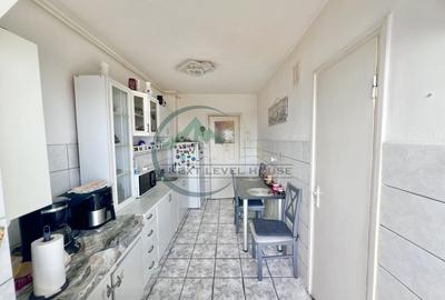 Apartament 3 camere, decomandat - 15