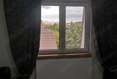 Apartament cu 3 camere semidecomandat în Central - 3