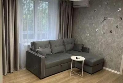 Apartament cu 2 camere decomandat în Vitan