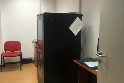 Închiriere / Vânzare – Clădire impecabilă birouri + depozit – Bd. Metalurgiei - 11