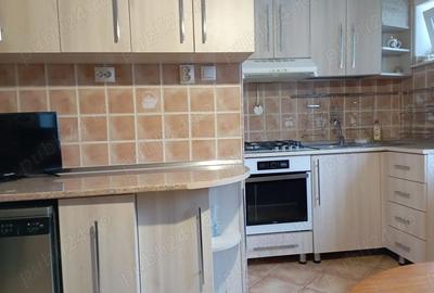 Apartament cu 3 camere decomandat în Central - 8