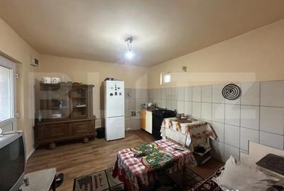 Casă cu 3 camere cu Teren 3600 Mp în Central - 4