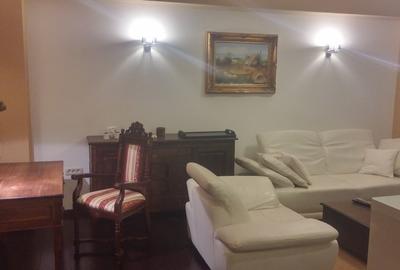 Aproape de facultatea, zona linistita, apartament renovat - 2