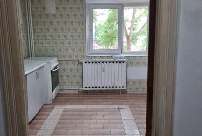 Calea Vitan , 3 minute metrou Mihai Bravu - 8