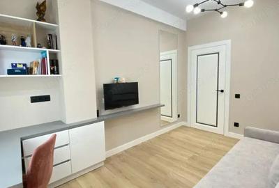 Ofer spre vanzare un apartament cu 2 camere in zona Salaj - 2